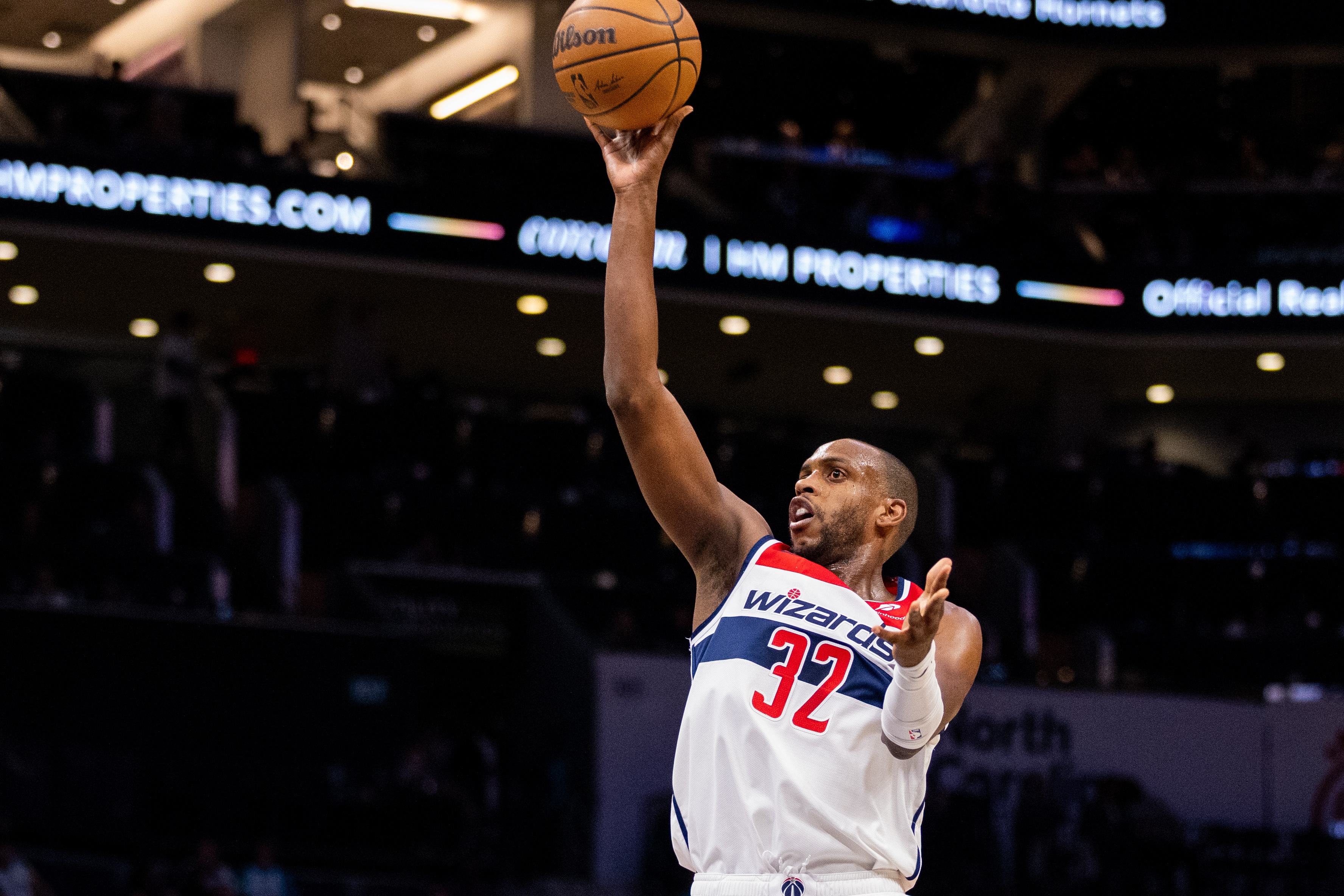 选秀后各队最大需求:湖人等多队渴求中锋 开拓者需兜售艾顿&罗威