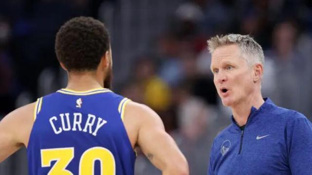 1670688294226070060.jpg 开云官方-勇士角色球员拖后腿 冲冠只剩交易换血一条路?